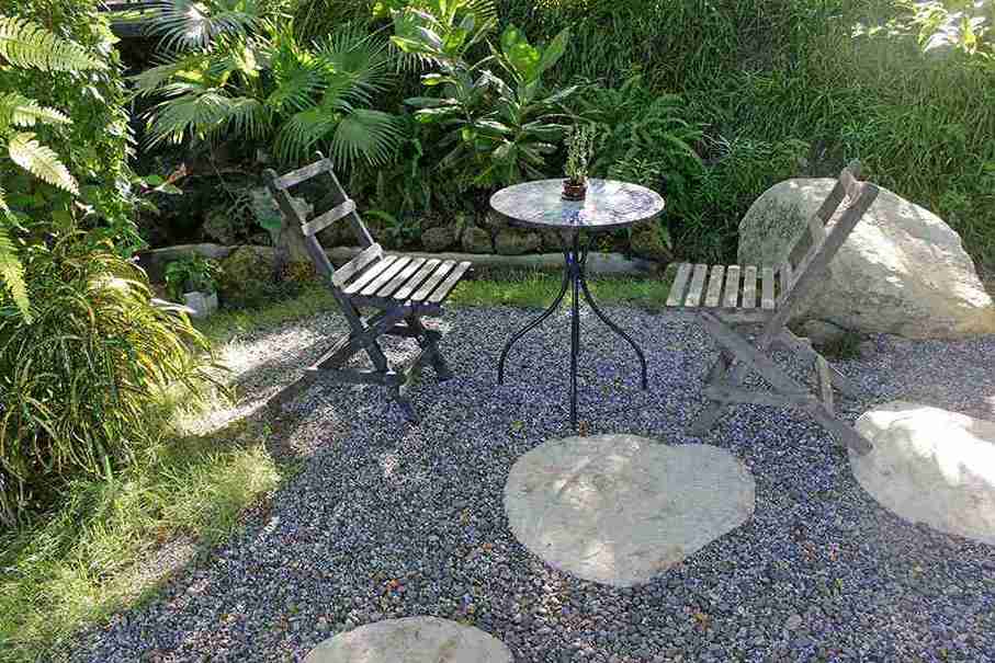 Pea Gravel patio 