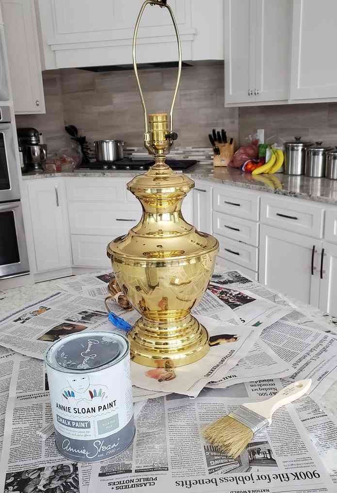 Aging Brass with Chalk Paint for a Vintage Look_Before