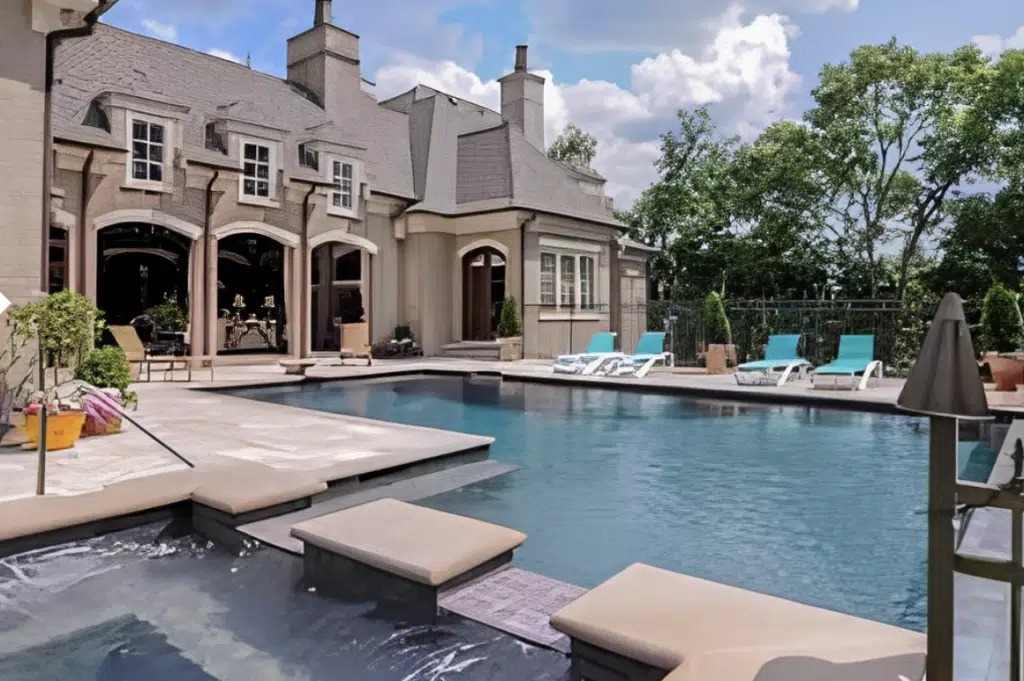Kirk-Herbstreit Tenessee house pool