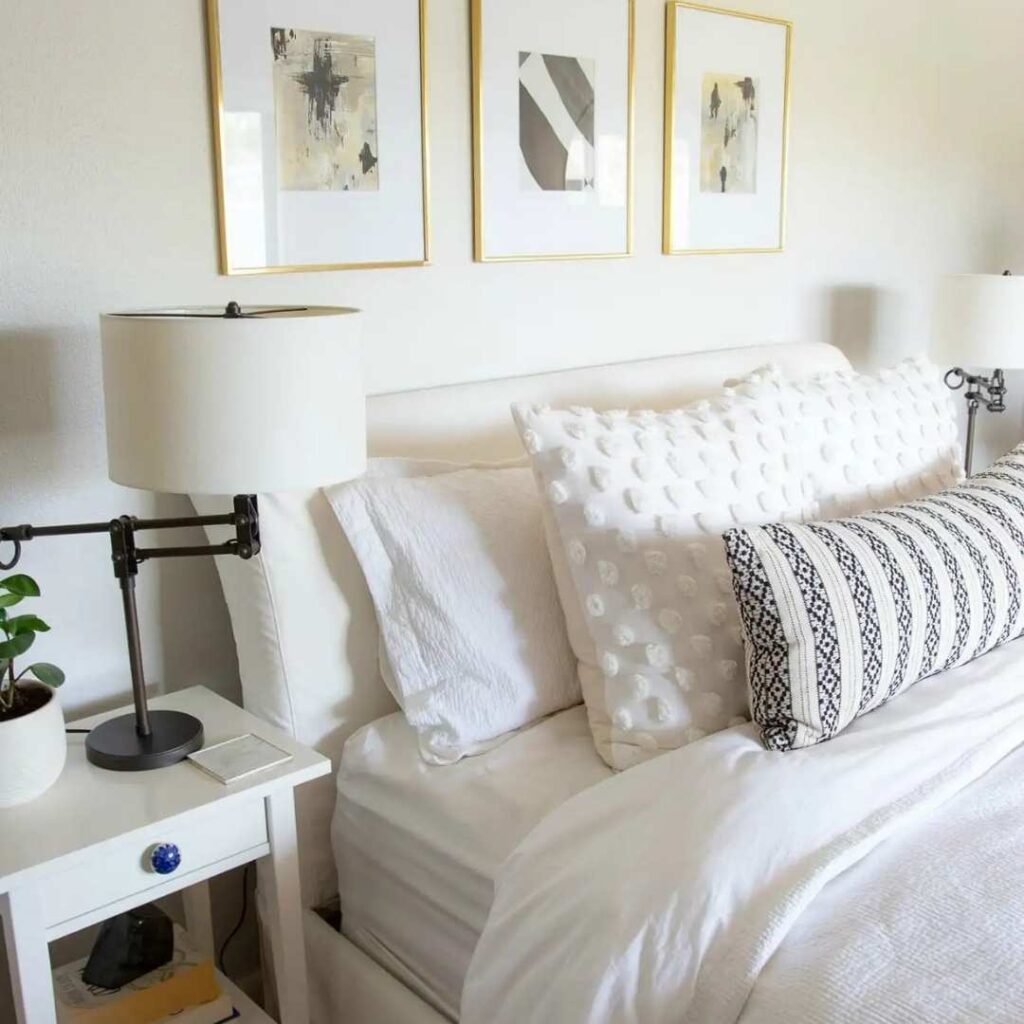 Balboa Mist in a bedroom