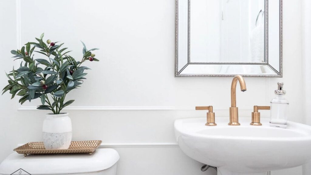 Simply White in bathroom